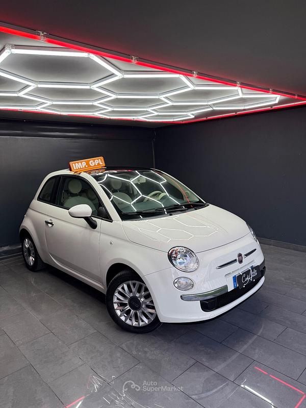Usata Fiat 500 Lounge 69 CV (50 kW) 2015 Bianco Berlina