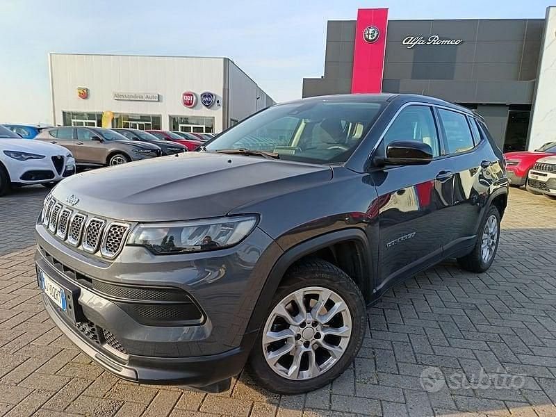 Usata Jeep Compass 131 CV (96 kW) 2022 Grigio SUV