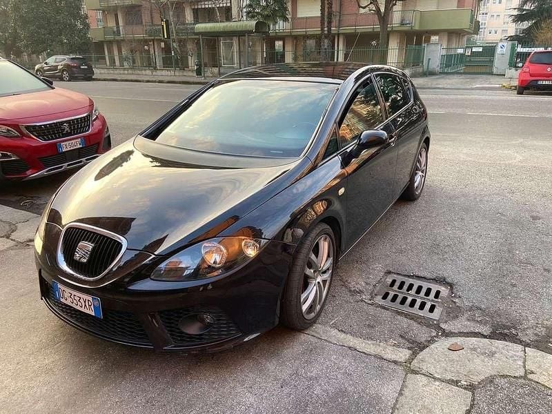 Usata Seat Leon CUPRA 241 CV (177 kW) 2007 Berlina