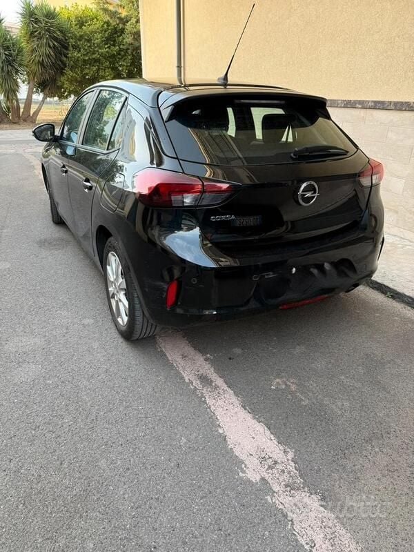 Usata Opel Corsa 101 CV (74 kW) 2022 Nero Berlina