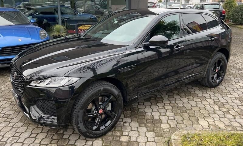 Usata Jaguar F-Pace 250 CV (183 kW) 2023 Nero SUV