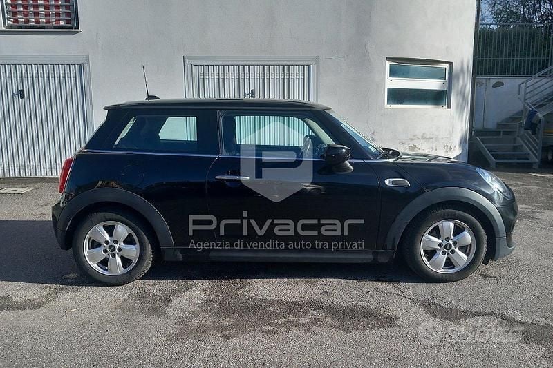 Usata Mini Cooper 136 CV (100 kW) 2020 Nero Utilitaria