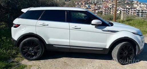 Usata Land Rover Range Rover evoque 150 CV (110 kW) 2012 Bianco SUV