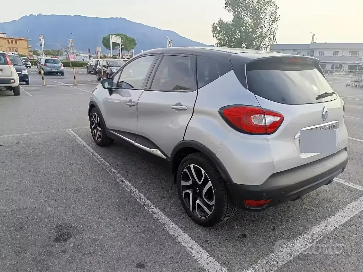 Usata Renault Captur 120 CV (88 kW) 2014 SUV