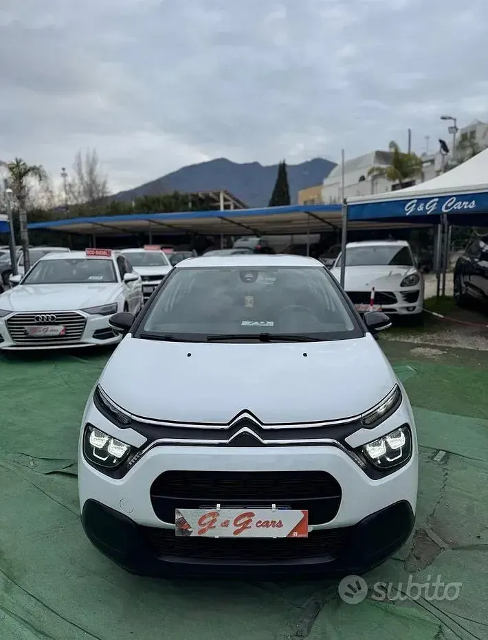 Usata Citroën C3 Shine 102 CV (75 kW) 2020 Bianco Utilitaria