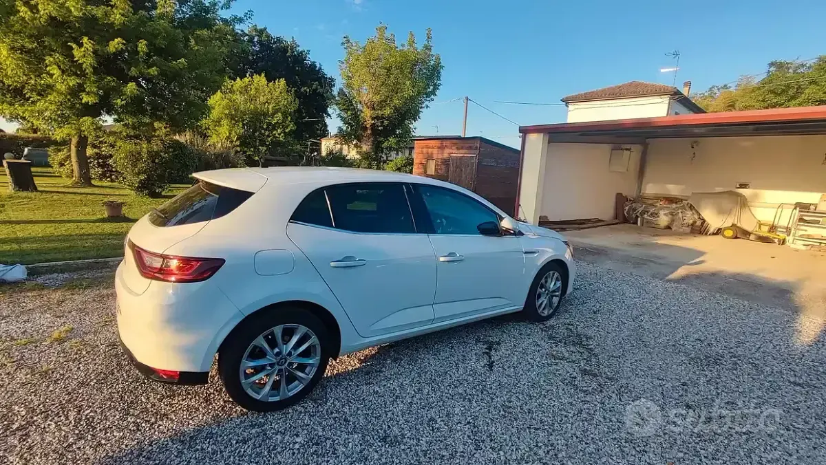 Brugt Renault Mégane IV 110 HK (80 kW) 2017 Sedan