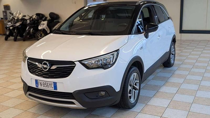 Usata Opel Crossland X Innovation 82 CV (60 kW) 2018 White sport SUV
