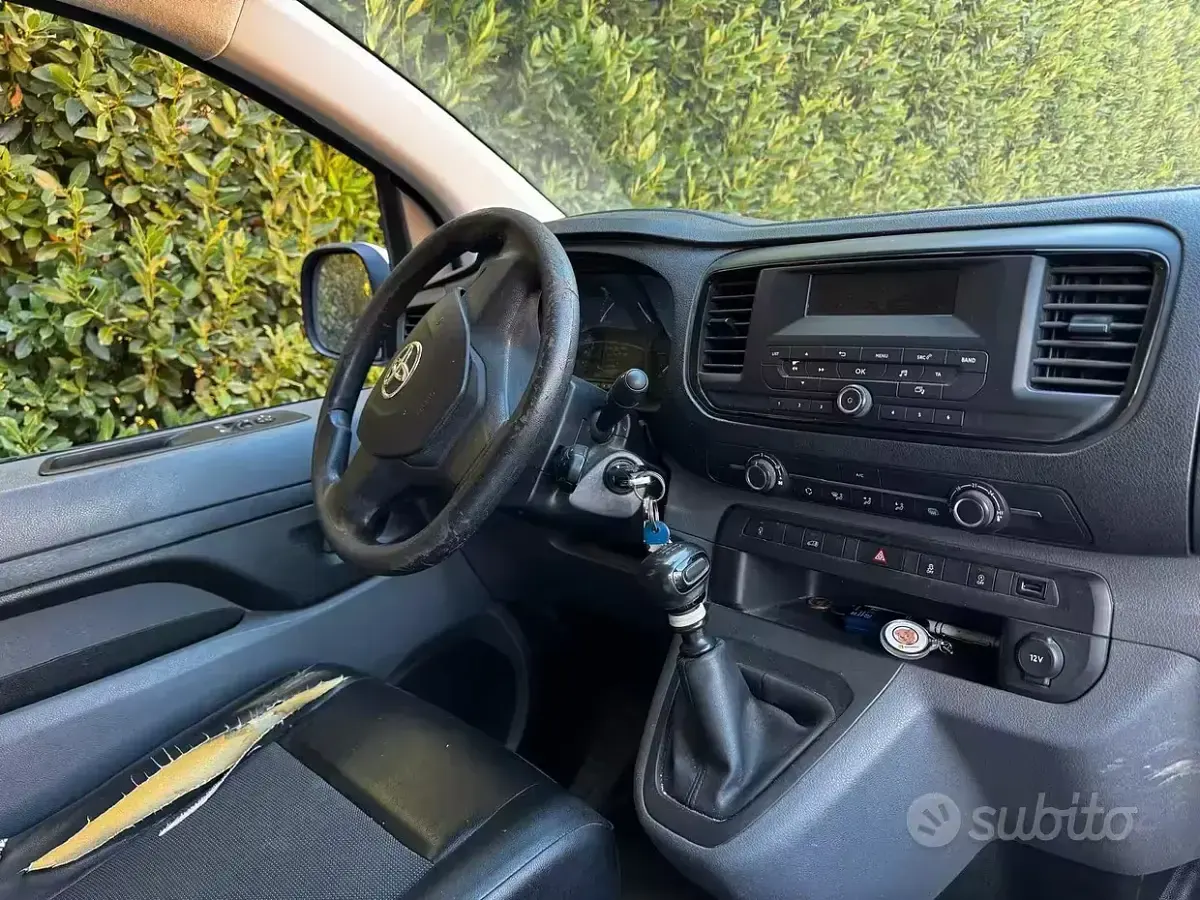Usata Toyota Proace 115 CV (84 kW) 2017 Monovolume