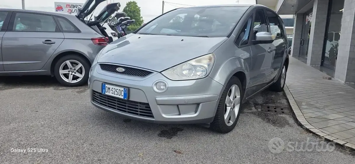 Usata Ford S-MAX S 140 CV (102 kW) 2008 Grigio Monovolume