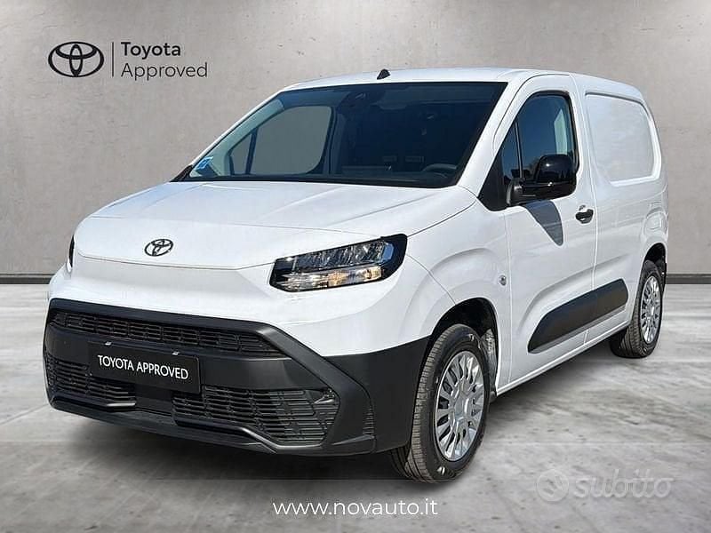 Nuova Toyota Proace City City 110 CV (80 kW) 2025 Bianco Monovolume