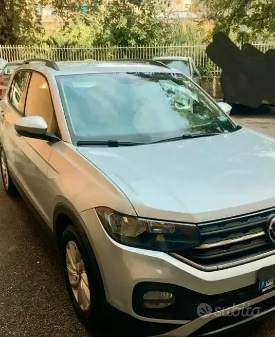 Usata VW T-Cross 95 CV (69 kW) 2023 Grigio SUV