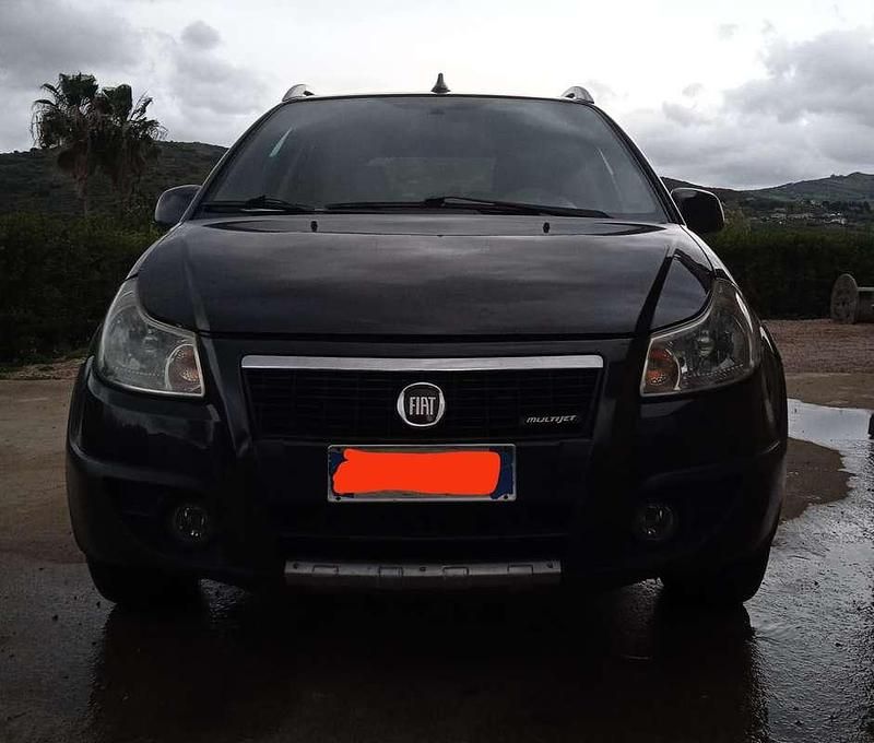 Usata Fiat Sedici Dynamic 120 CV (88 kW) 2008 SUV