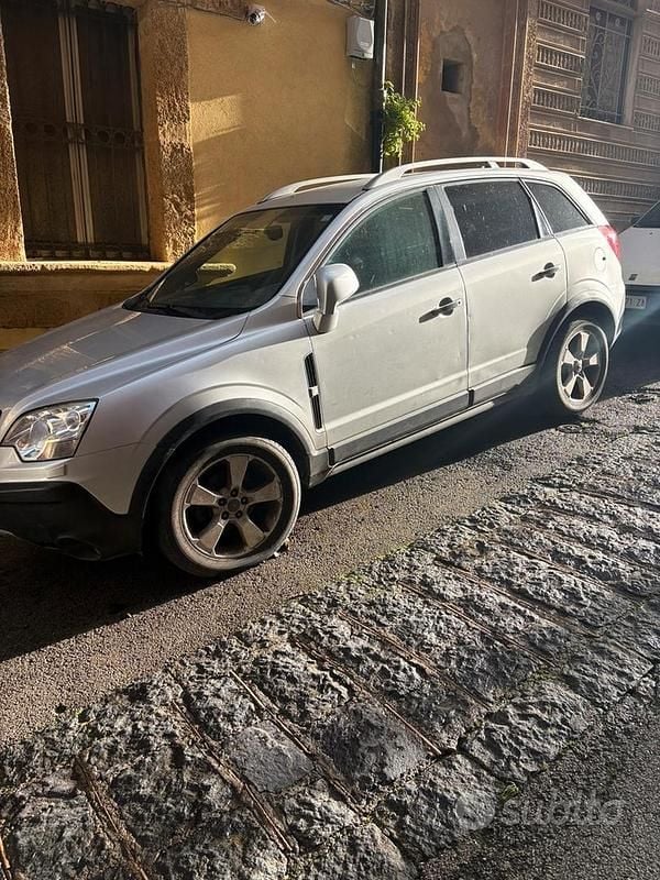Usata Opel Antara 150 CV (110 kW) 2009 Grigio SUV