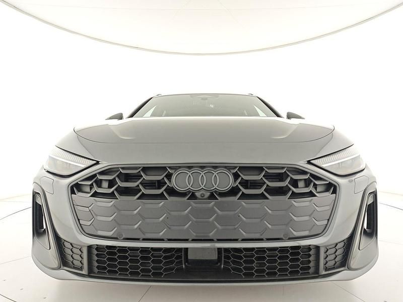 Nuova Audi A5 203 CV (149 kW) 2025 Grigio Station wagon