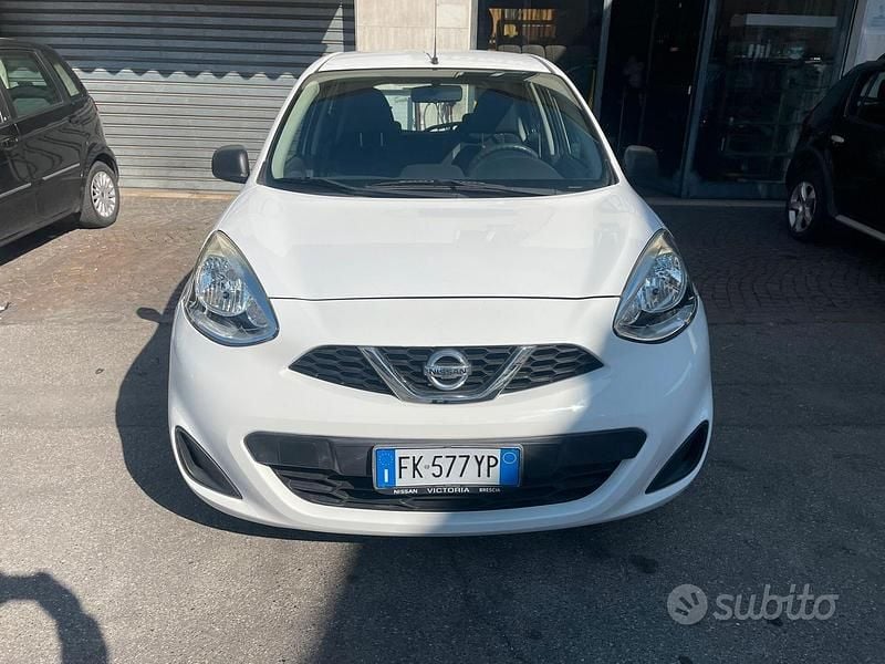 Usata Nissan Micra Comfort 80 CV (58 kW) 2017 Bianco Utilitaria