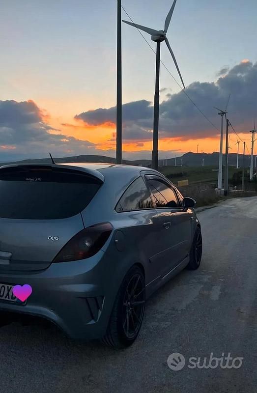 Usata Opel Corsa OPC 90 CV (66 kW) 2009 Grigio Utilitaria