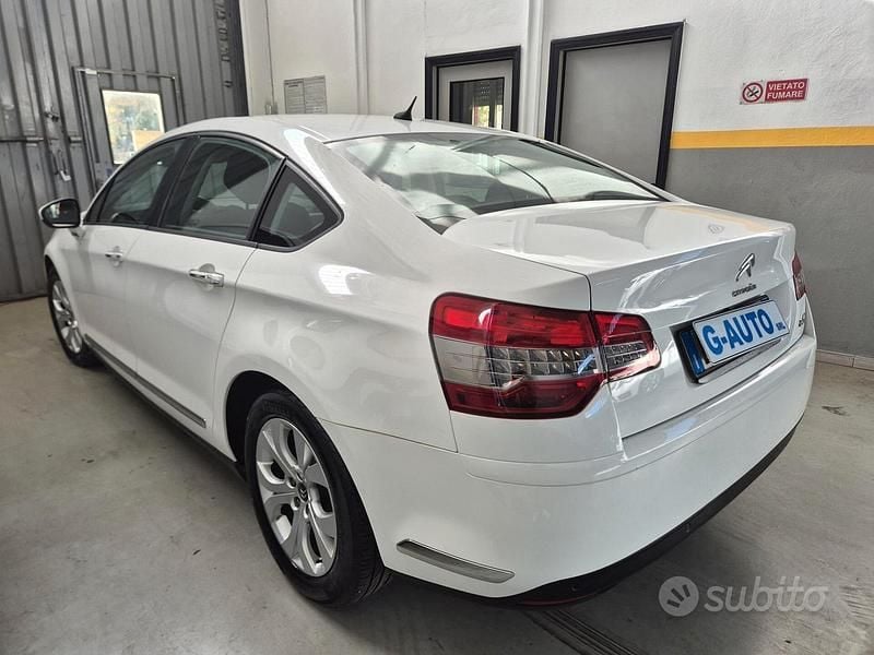 Usata Citroën C5 Business Class 140 CV (102 kW) 2013 Bianco Berlina