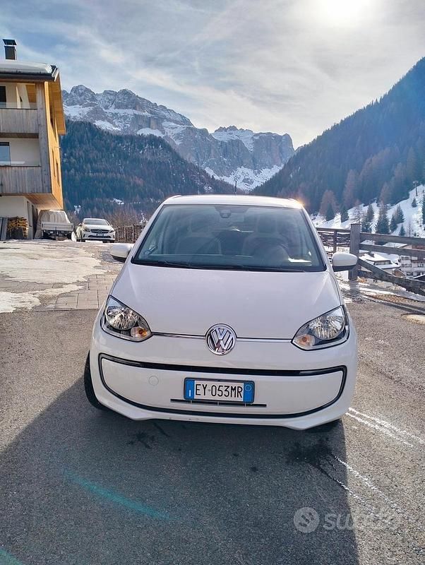 Usata VW e-up! 60 kW (82 CV) 2017 Utilitaria