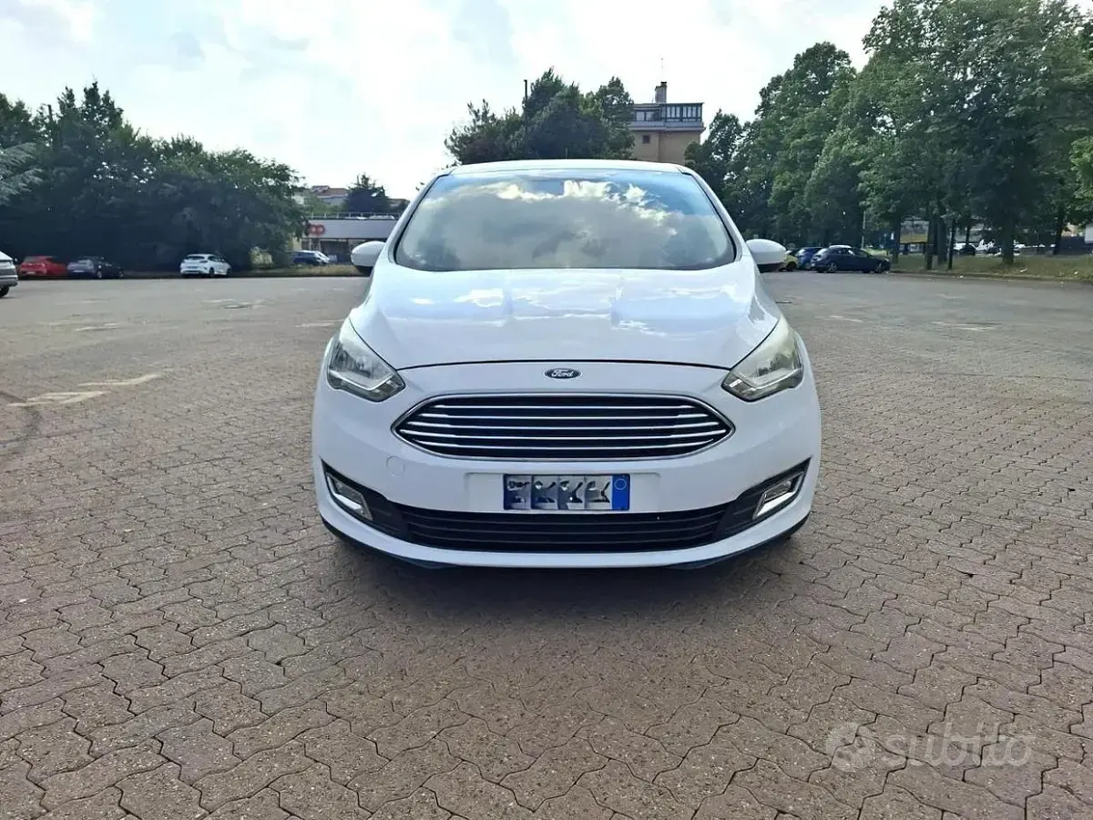 Usata Ford C-MAX Titanium 120 CV (88 kW) 2017 Bianco Monovolume