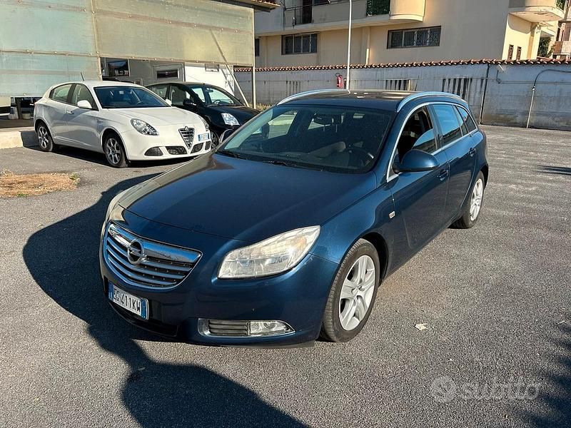 Usata Opel Insignia Cosmo 160 CV (117 kW) 2011 Blu Station wagon