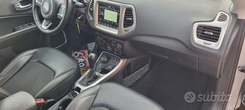 Usata Jeep Compass 140 CV (102 kW) 2019 Grigio SUV
