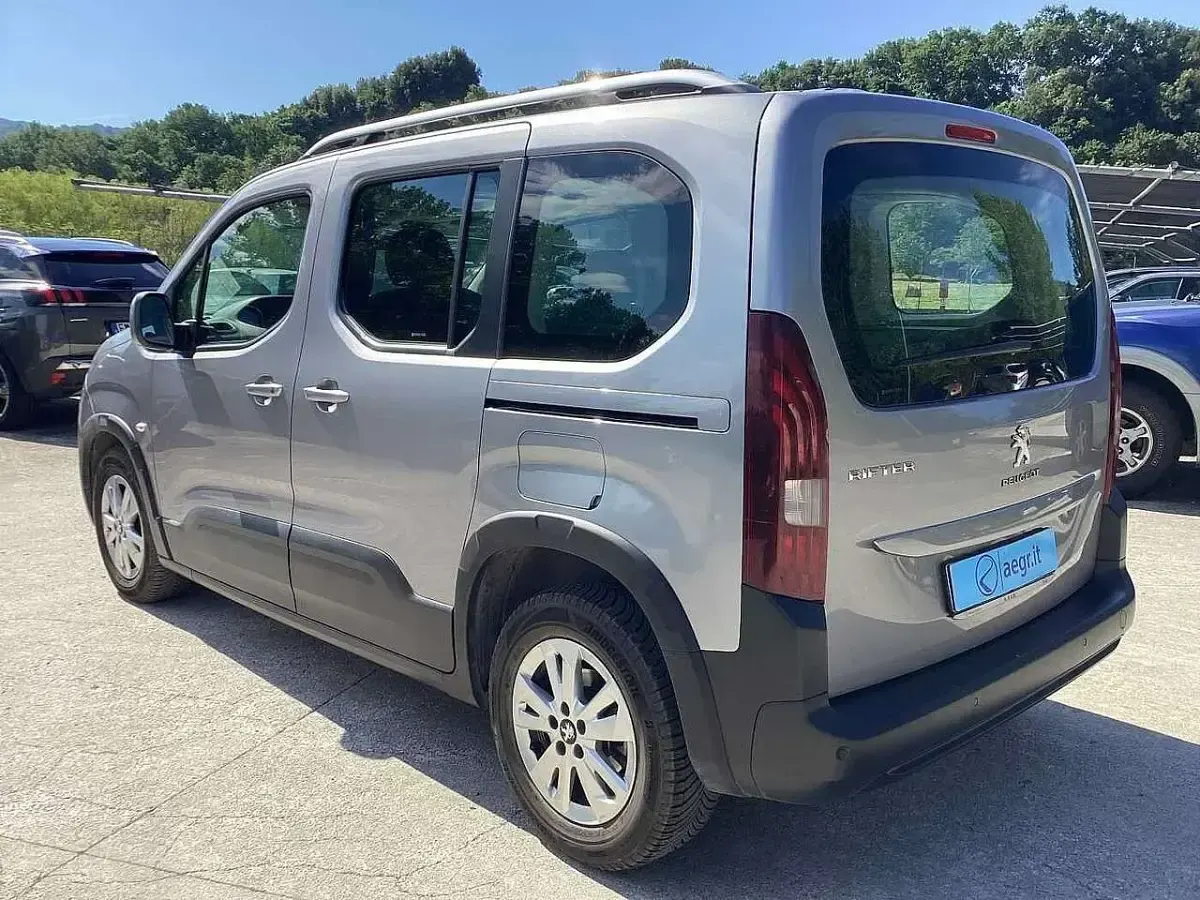 Usata Peugeot Rifter Allure 131 CV (96 kW) 2019 Grigio Monovolume