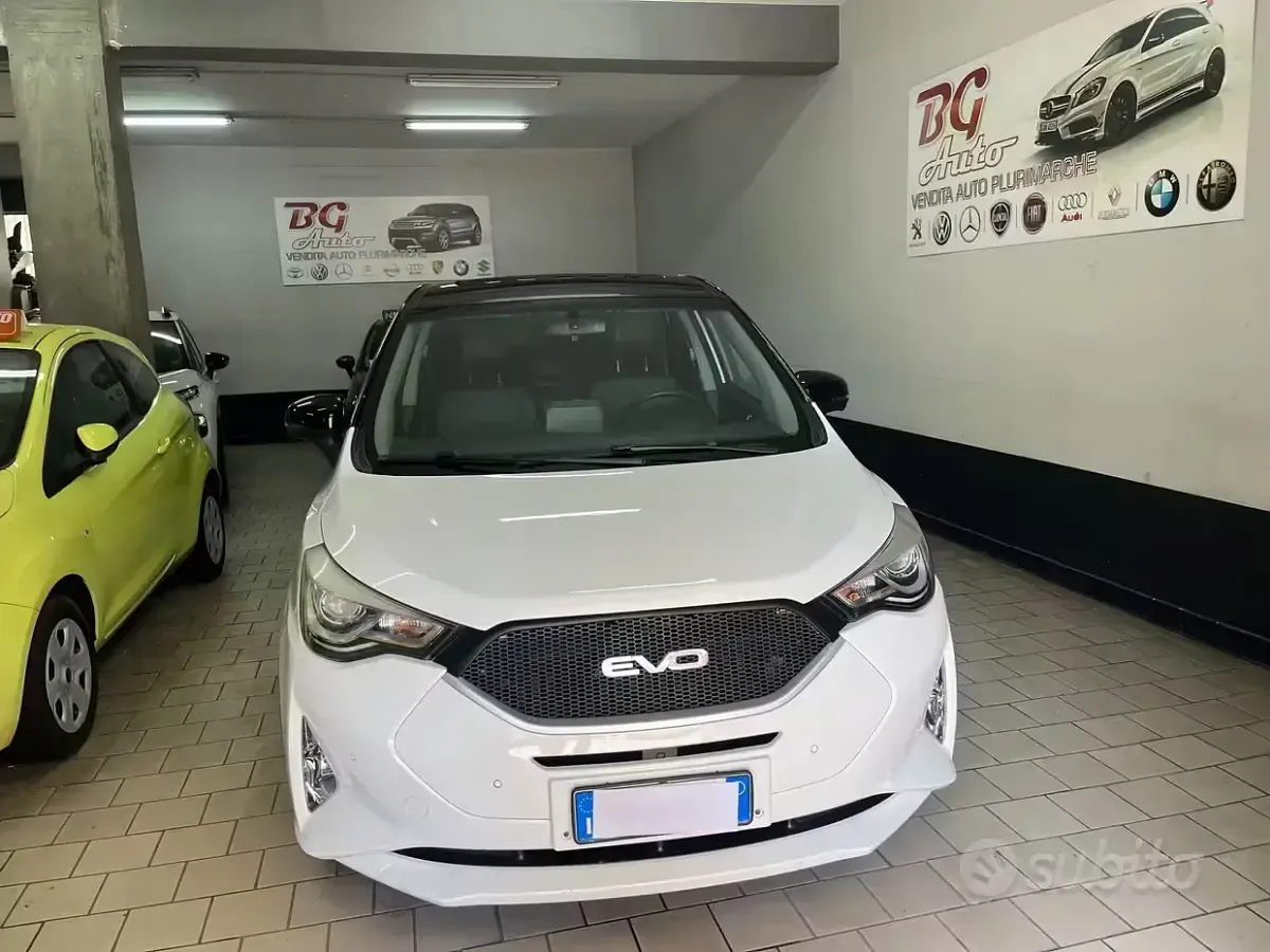 Usata EVO Evo 4 114 CV (83 kW) 2021 Bianco SUV