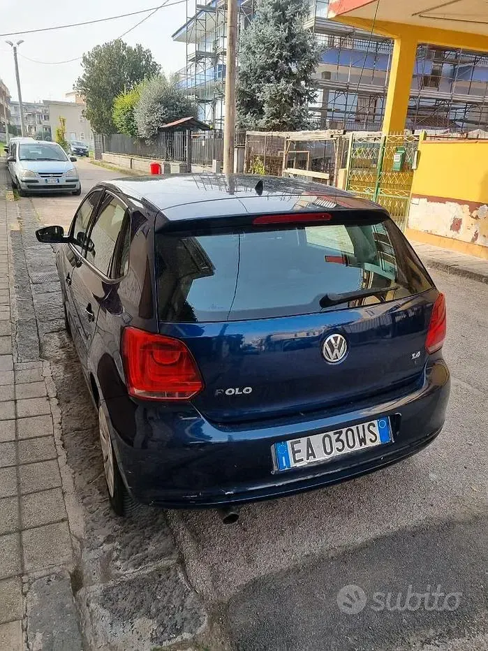 Usata VW Polo 85 CV (62 kW) 2010 Blu Utilitaria