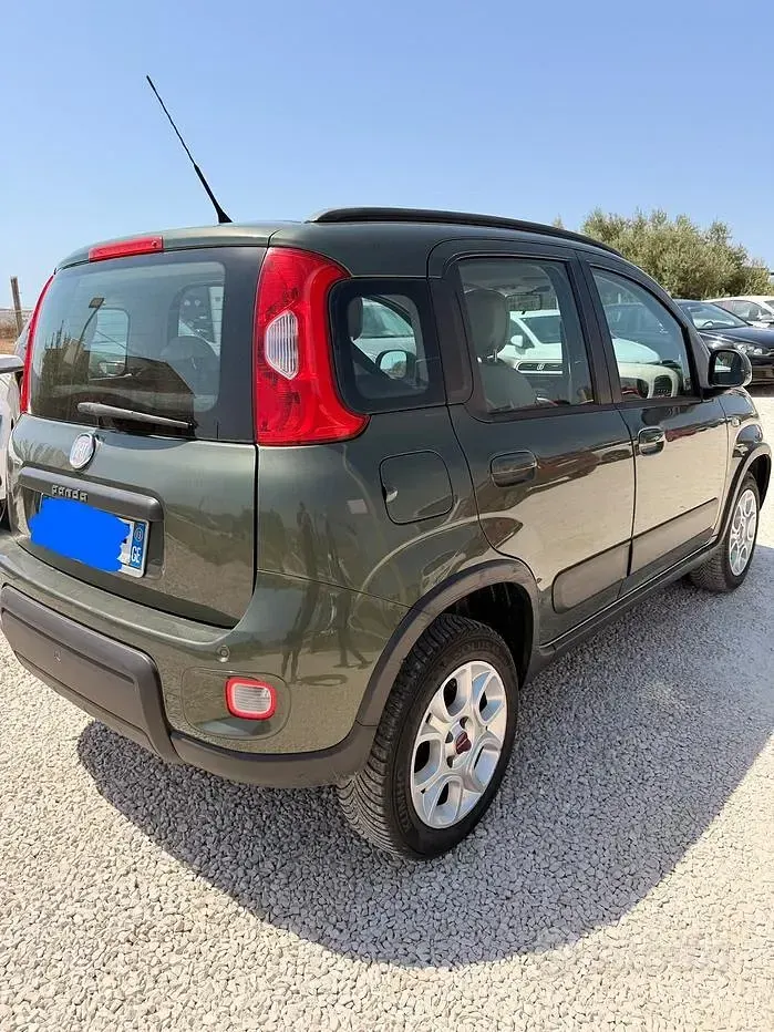 Usata Fiat Panda Trekking 75 CV (55 kW) 2013 Verde Utilitaria