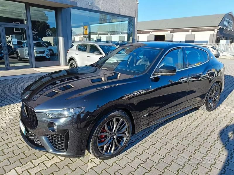 Usata Maserati GranSport 275 CV (202 kW) 2019 Nero Station wagon