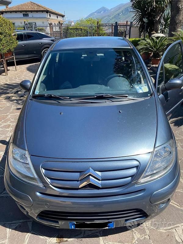 Usata Citroën C3 Exclusive 68 CV (50 kW) 2006 Grigio Berlina