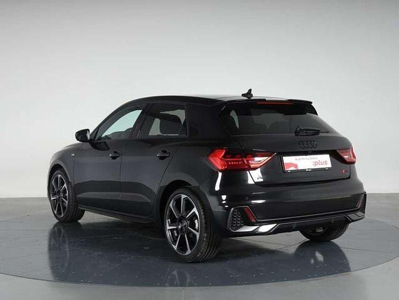Usata Audi A1 Sportback S-Line 116 CV (85 kW) 2025 Nero mito met. Utilitaria
