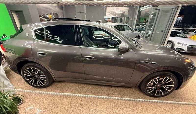 Usata Maserati Grecale GT 300 CV (220 kW) 2023 Grigio SUV