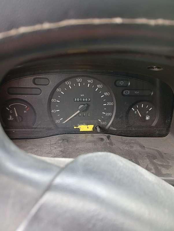 Usata Ford Transit 131 CV (96 kW) 2003 Bianco Furgone