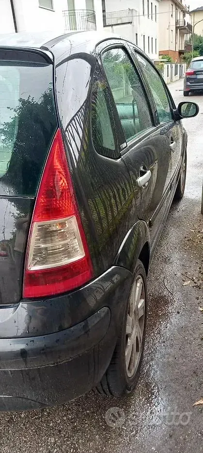 Usata Citroën C3 109 CV (80 kW) 2007 Berlina