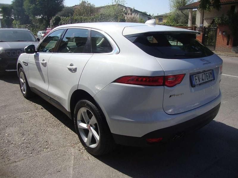 Usata Jaguar F-Pace Prestige 179 CV (131 kW) 2019 Bianco SUV