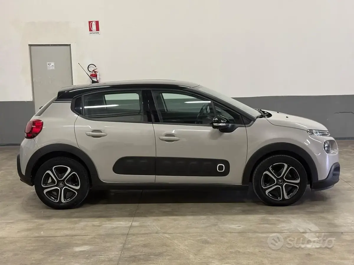 Usata Citroën C3 Shine 75 CV (55 kW) 2018 Marrone Utilitaria
