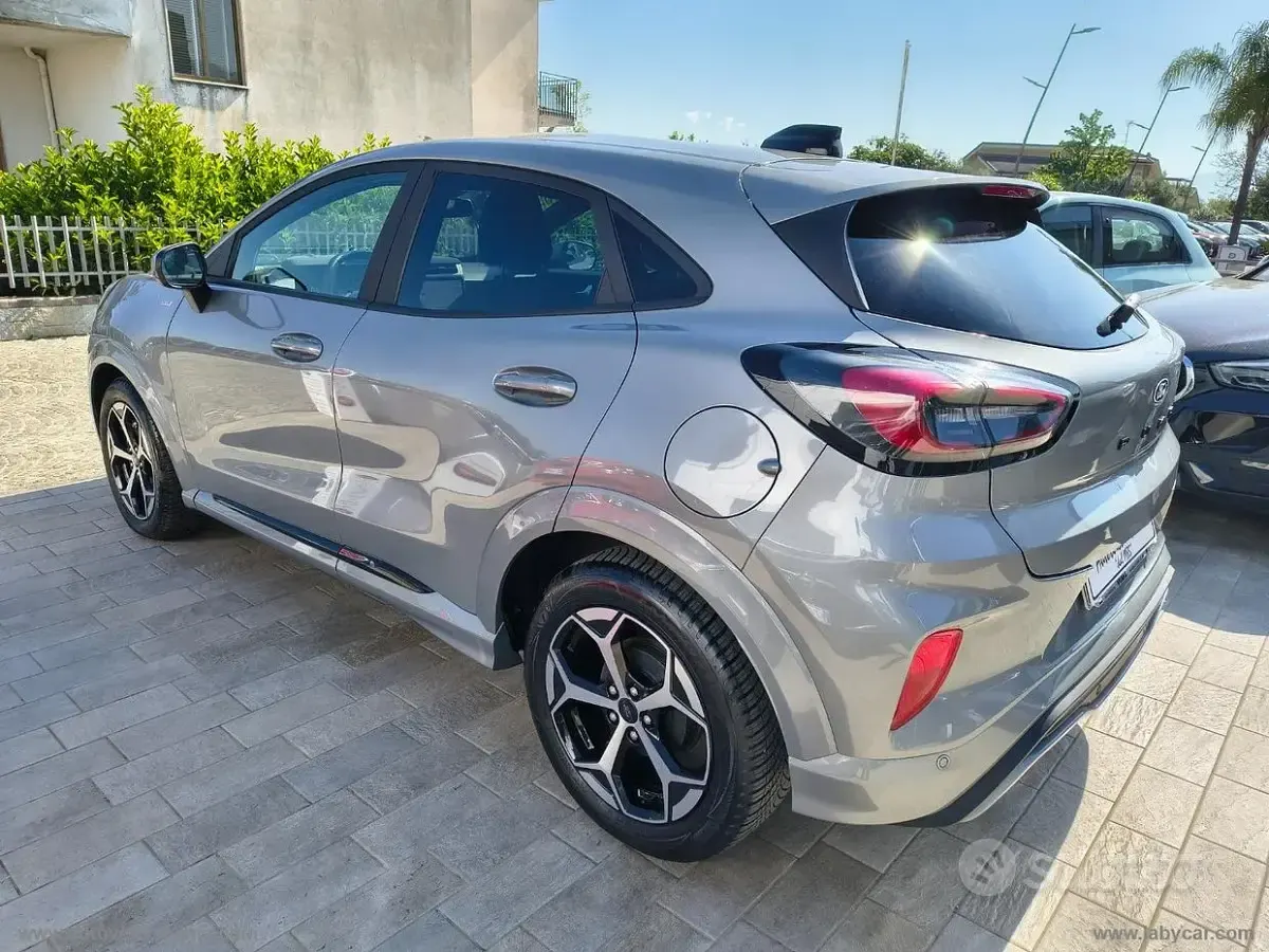 Begagnad Ford Puma ST 125 HK (91 kW) 2025 Grå SUV