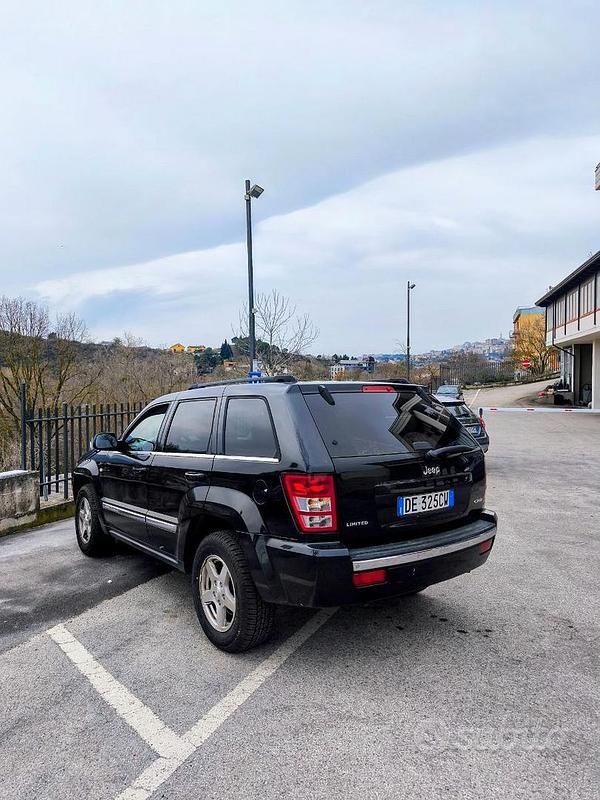 Usata Jeep Grand Cherokee 218 CV (160 kW) 2005 SUV