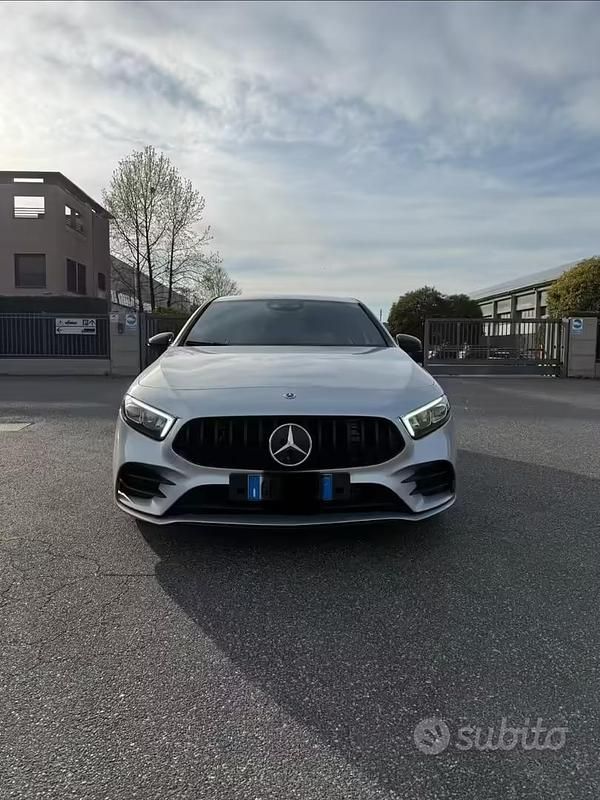 Usata Mercedes A200 Premium 150 CV (110 kW) 2021 Berlina
