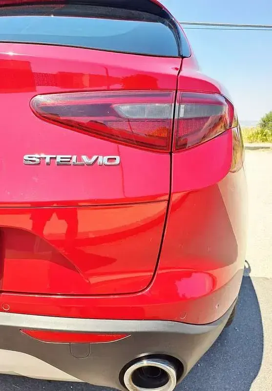 Usata Alfa Romeo Stelvio Business 160 CV (117 kW) 2019 SUV