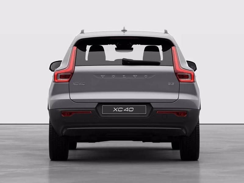 Nuova Volvo XC40 Plus 163 CV (119 kW) 2026 SUV