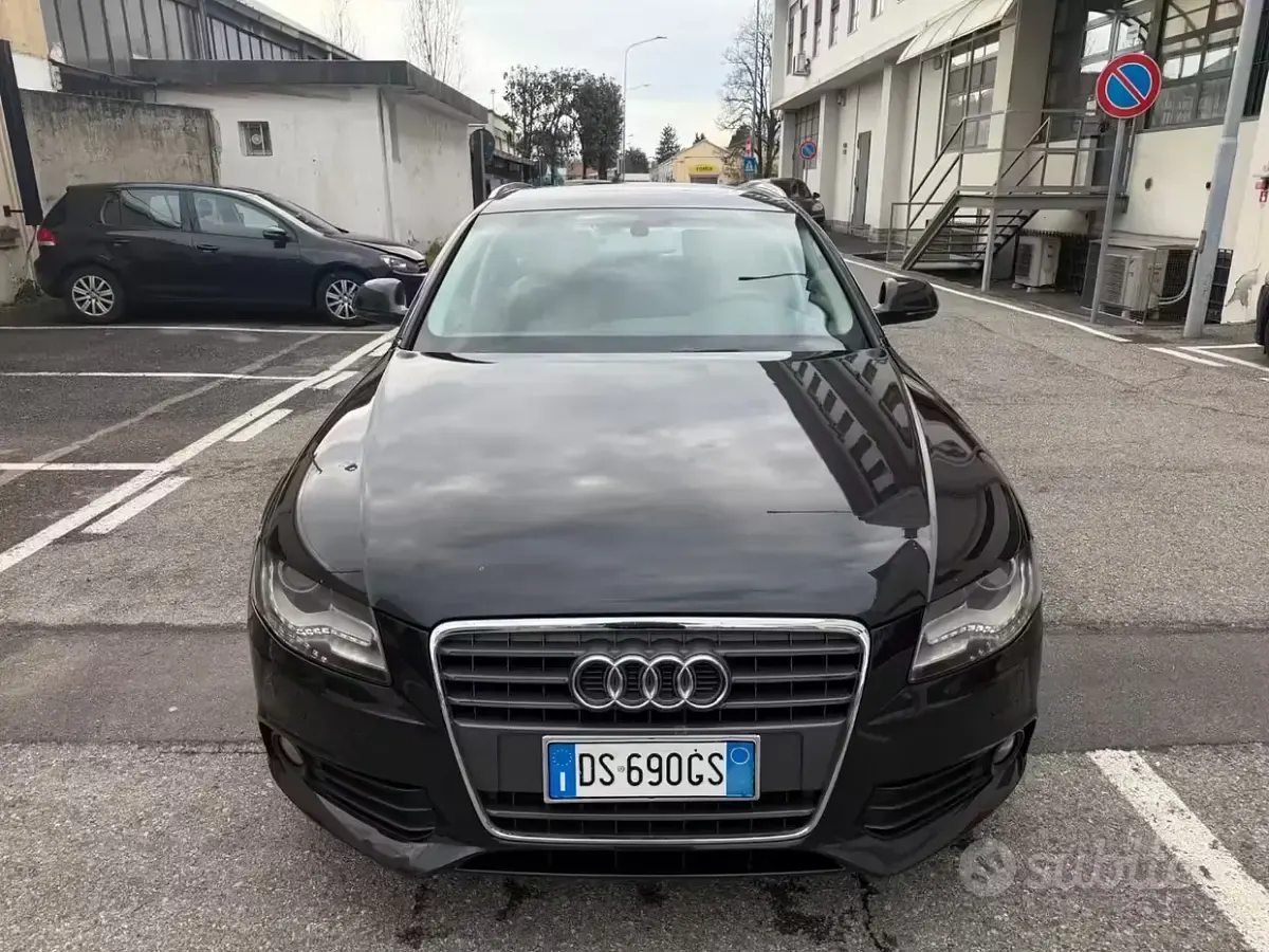Usata Audi A4 Advanced 160 CV (117 kW) 2008 Nero Station wagon