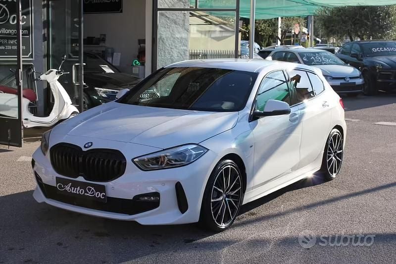 Usata BMW 118 M Sport 150 CV (110 kW) 2020 Bianco Utilitaria
