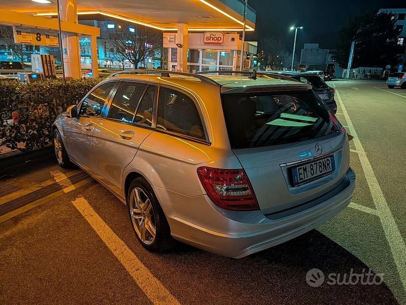 Usata Mercedes C200 2012 Grigio Station wagon