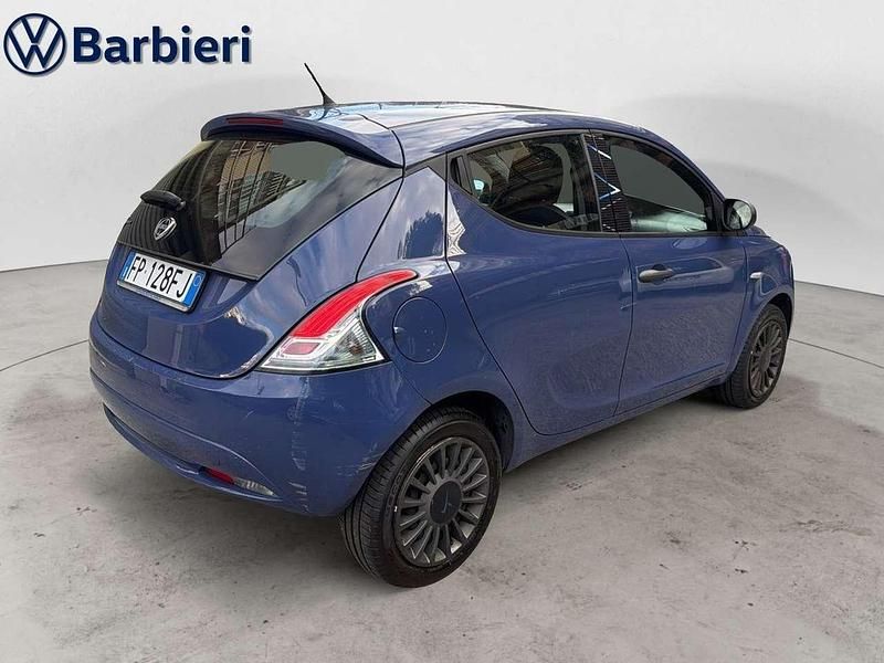 Usata Lancia Ypsilon 69 CV (50 kW) 2018 Other Utilitaria