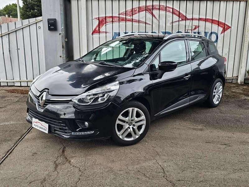 Nero Usata 2019 Renault Clio GrandTour Business Station wagon | 8900 € (Buon prezzo) - Immagine 1/4