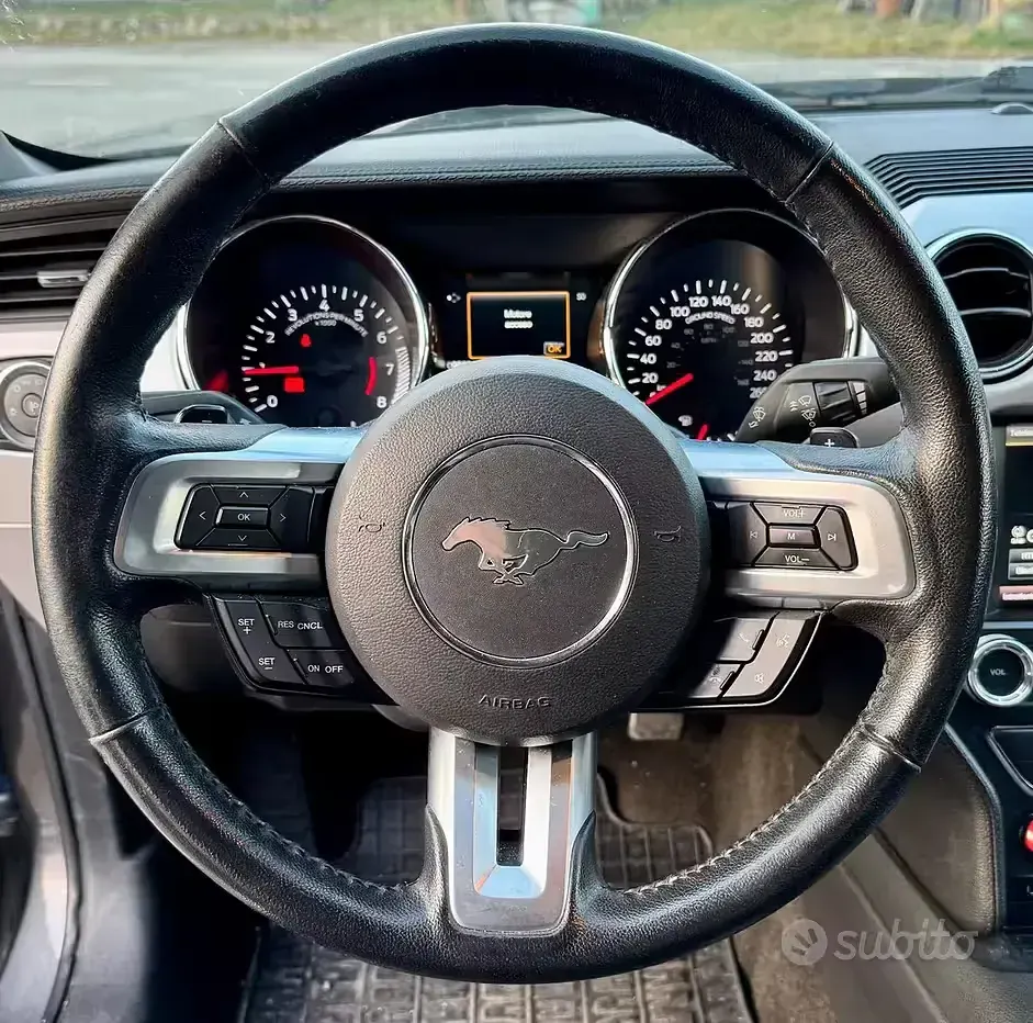 Usata Ford Mustang 317 CV (233 kW) 2015 Grigio Coupé