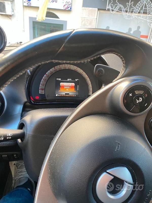 Usata Smart ForFour Brabus 90 CV (66 kW) 2019 Bianco Utilitaria