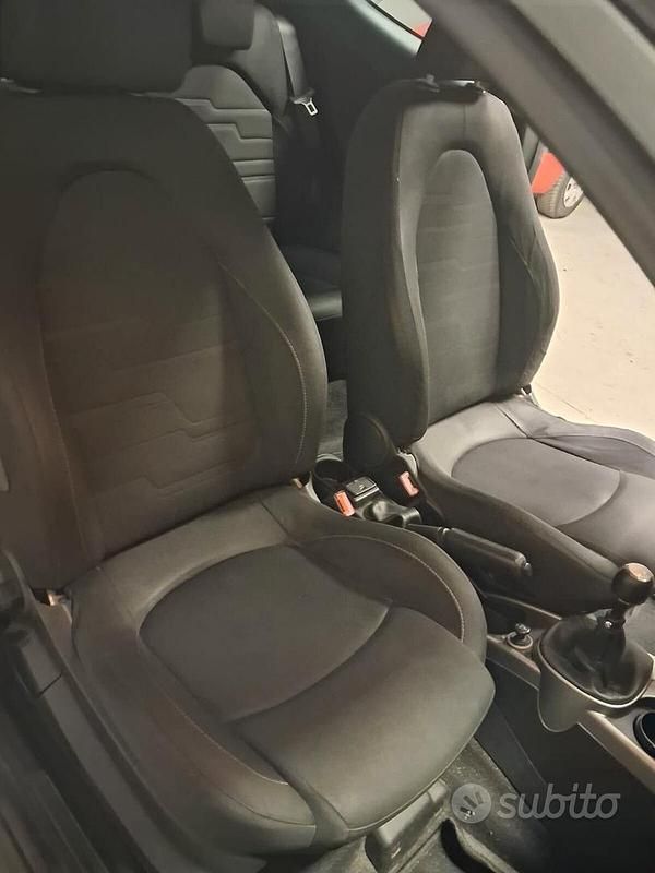 Usata Alfa Romeo MiTo Distinctive 85 CV (62 kW) 2015 Nero Utilitaria